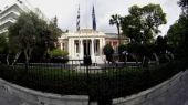 Μαξίμου: Τα δίνει όλα για την αλλαγή του εκλογικού συστήματος