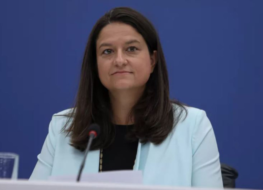 Εργασιακό νομοσχέδιο: Απασχόληση έως και 13 ώρες στον ίδιο εργοδότη - Εισαγωγή υπερωριακής απασχόλησης στην εκ περιτροπής εργασία