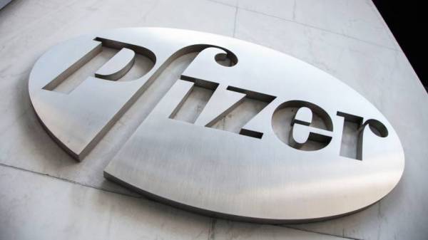 ΗΠΑ: Πόροι 1,95 δισ. σε Pfizer-BioNTech για εκατομμύρια εμβόλια Covid-19