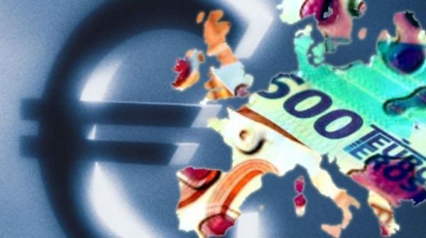 Bloomberg: "Η απόδοση των ελληνικών ομολόγων σηματοδοτεί την αλλαγή στη χώρα"
