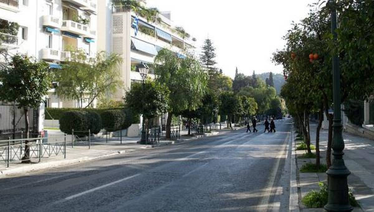 Ελεύθερη πλέον η διέλευση οχημάτων στην Ηρώδου Αττικού