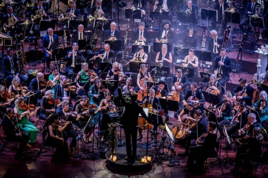Christmas Theater Online: Μουσική ταινιών φαντασίας από την Εθνική Συμφωνική Ορχήστρα της Δανίας