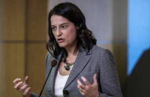 Κεραμέως: Ιδρύονταν τμήματα ΑΕΙ χωρίς να υπάρχει μελέτη χρησιμότητας