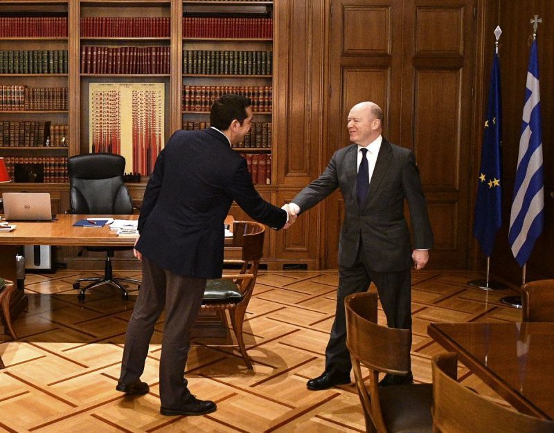 Συνάντηση Τσίπρα με τον Διευθύνοντα Σύμβουλο της Deutsche Bank