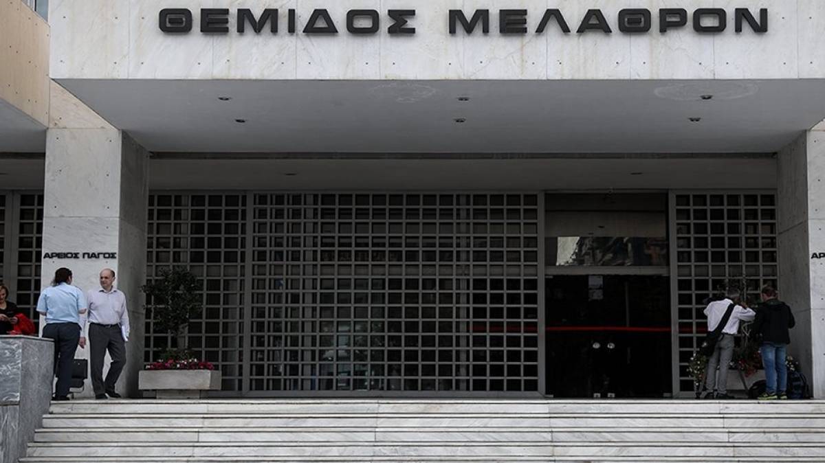 Υπόθεση Novartis: Διαψεύδει τον Γ. Αγγελή η Μαρία Παπασπύρου