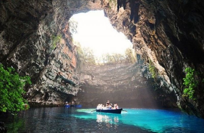 Κεφαλονιά... Το μαγευτικό νησί του Ιονίου