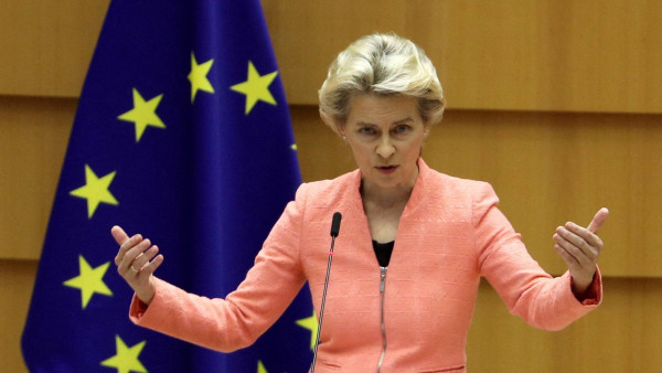 Πρόεδρος της Κομισιόν ξανά η Ούρσουλα φον ντερ Λάιεν