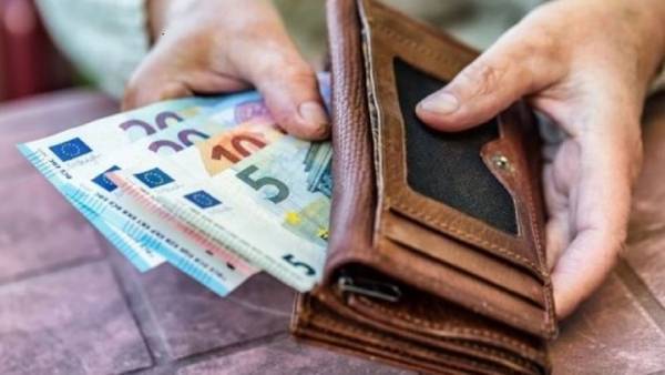 Τι αυξήσεις έρχονται στις επικουρικές συντάξεις