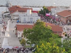 Τρεις κι κούκος και στην Θεσσαλονίκη…