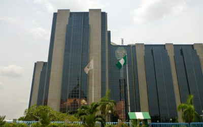 Νιγηρία: Όρια στις αναλήψεις μετρητών από τράπεζες για ιδιώτες-επιχειρήσεις