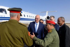 H Λιβύη έστησε παγίδα αλλά επιμένει: Ανακαλεί τον επιτετραμμένο της