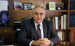 Χατζηθεοδοσίου: Εδώ και τώρα άνοιγμα καταστημάτων-Έρχονται ρίχτερ στην οικονομία
