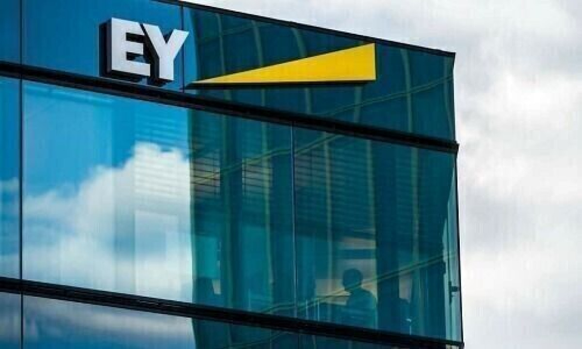 Έρευνα EY: Αποδοχές και ευελιξία οι προτεραιότητες των εργαζομένων