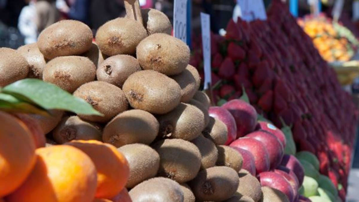 ΥΠΑΝ: Επαναλειτουργούν οι λαϊκές αγορές τα Σάββατα