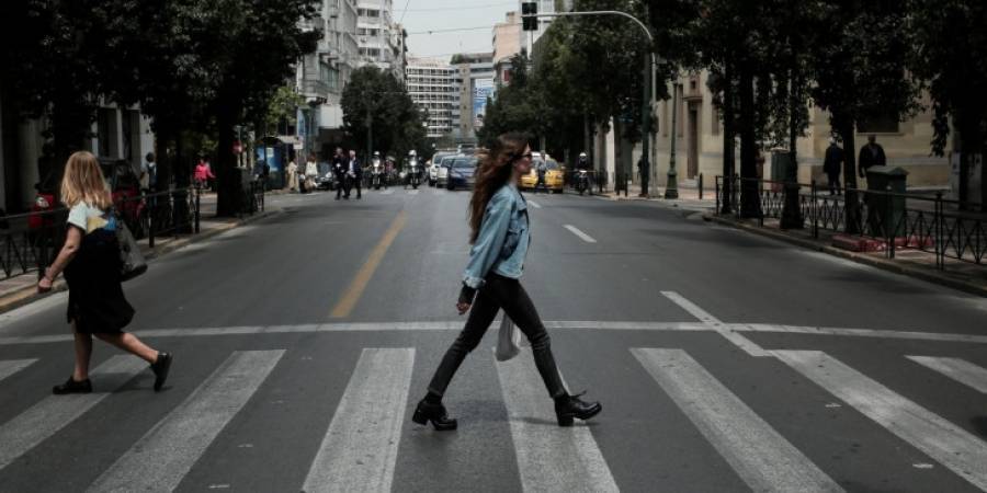 Έρευνα: Υποχώρηση μισθού και εισοδήματος για το 56% των Ελλήνων