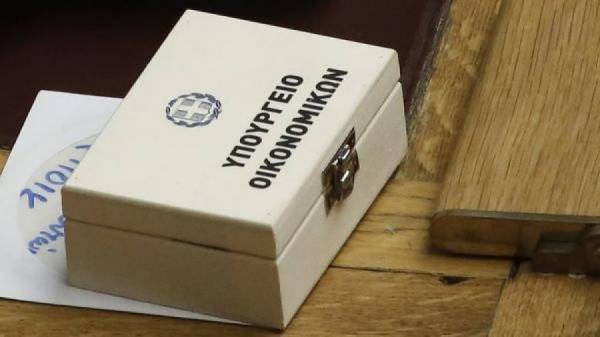 Προϋπολογισμός: Πρωτογενές έλλειμμα ύψους 8.167 εκατ. ευρώ το 5μηνο