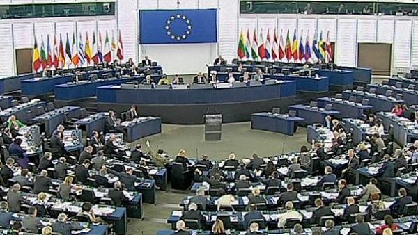 Ευρωκοινοβούλιο: Τραγωδία τα όσα συμβαίνουν στην Ειδομένη
