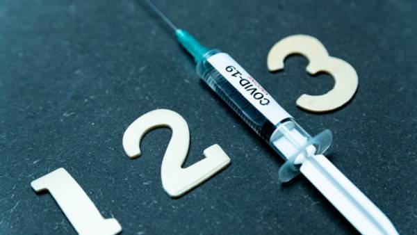 Νέα εισήγηση: Τρίτη δόση 15 ημέρες πριν λήξει το εξάμηνο