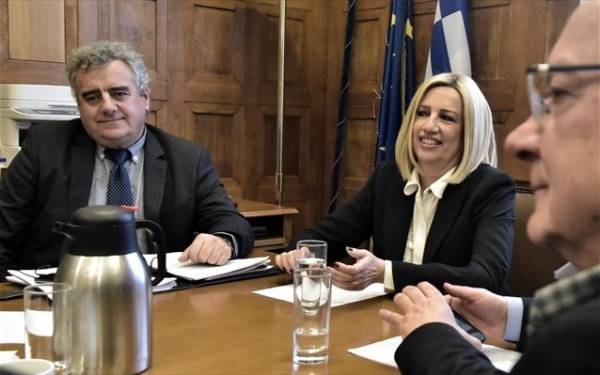 Γεννηματά: Κανένα περιθώριο για αναβολές στα ναυπηγεία Ελευσίνας