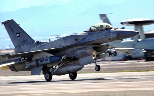 Στη Σούδα τέσσερα μαχητικά αεροσκάφη των ΗΑΕ