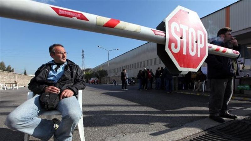 Υπ. Εργασίας: "Μπούμερανγκ" η μη έγκριση απολύσεων σε επιχειρήσεις που καταρρέουν ή αναδιαρθρώνονται- Τι απαντά η ΓΣΕΕ
