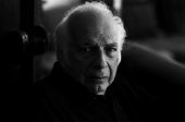 Τα «κατευόδια» του πολιτικού κόσμου προς τον Νίκο Κούνδουρο