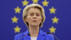 Χαιρετίζει τη συμφωνία εκεχειρίας η Φον ντερ Λάιεν