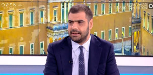Μαρινάκης για Τσίπρα: Αμετανόητος, αντί για rebranding κατέληξε Λαφαζάνης ή Βαρουφάκης