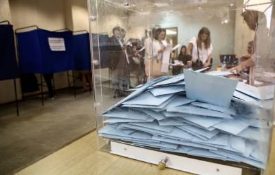 ΥΠΕΣ: Χωρίς προβλήματα η εκλογική διαδικασία