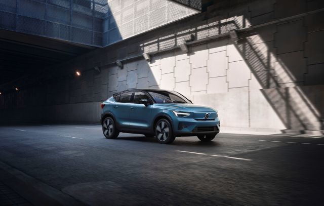Η Volvo Cars αρχίζει σήμερα την παραγωγή του C40 Recharge