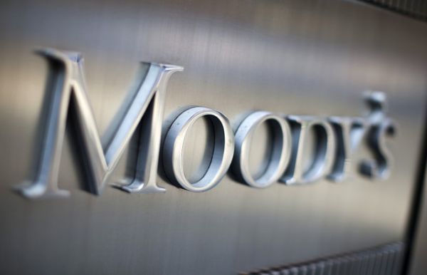 Moody&#039;s: &quot;Αρνητικές&quot; οι προοπτικές των ελληνικών τραπεζών