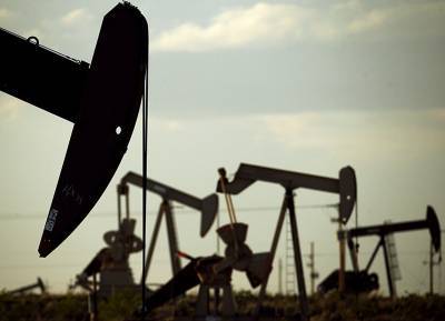 Αποκλιμακώνονται σήμερα οι διεθνείς τιμές πετρελαίου