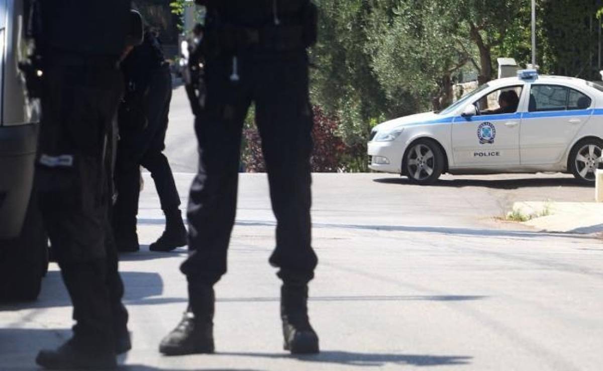 Θύματα ληστείας υπουργοί και στελέχη των κομμάτων