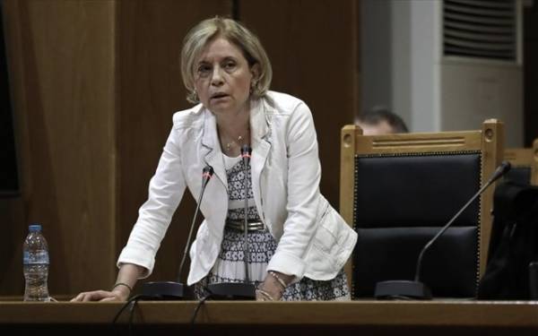Δίκη Χρυσής Αυγής: Επιμένει η εισαγγελέας σε αναστολές για όλους