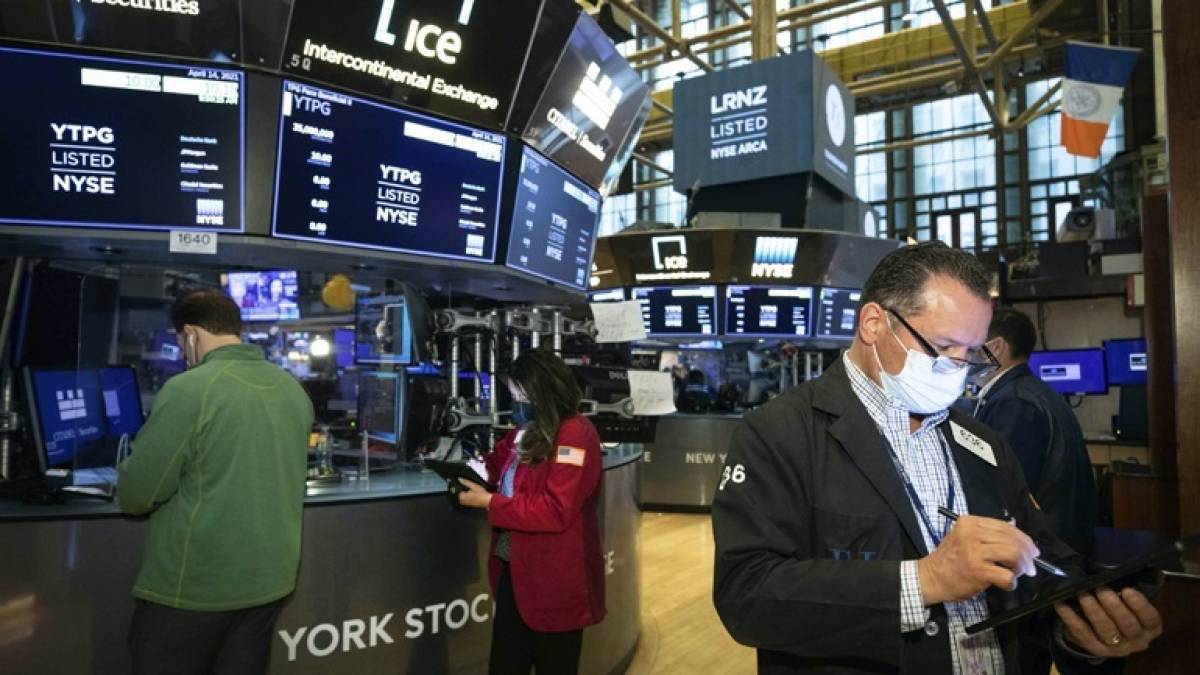 Wall Street: Προς νέο ιστορικό υψηλό ο S&amp;P 500