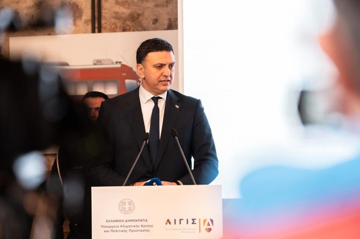 Γίνεται πράξη το ΑΙΓΙΣ: 13 κινητά κέντρα επιχειρήσεων τελευταίας τεχνολογίας