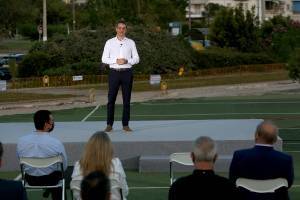 Μητσοτάκης: Ποδηλατόδρομος 70 χλμ που θα συνδέει Πειραιά με Σούνιο