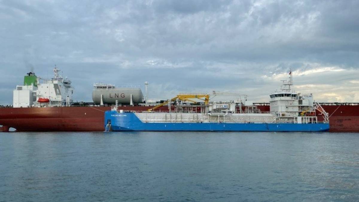 Η Σιγκαπούρη ανοίγει κέντρο απανθρακοποίησης της ναυτιλίας