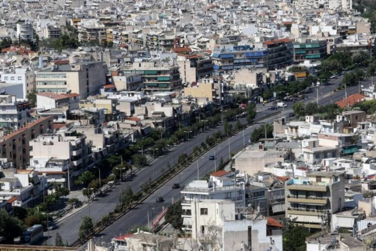 ΕΝΦΙΑ: Ποιοι κερδίζουν έκπτωση 50% και ποιοι απαλλάσσονται