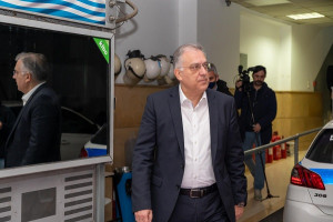 Με εντολή Θεοδωρικάκου στην Υπηρεσία Εσωτερικών Υποθέσεων οι δύο υποθέσεις
