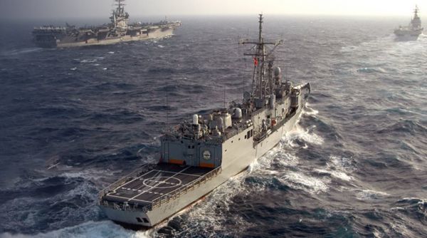 Συνωστισμός… πολεμικών πλοίων στην Αν. Μεσόγειο