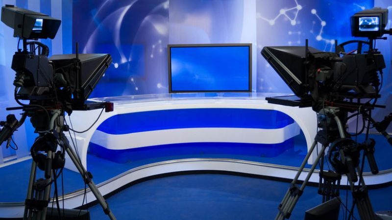 «Χαρτοπόλεμος» ΣΥΡΙΖΑ-ΝΔ για τις τηλεοπτικές άδειες