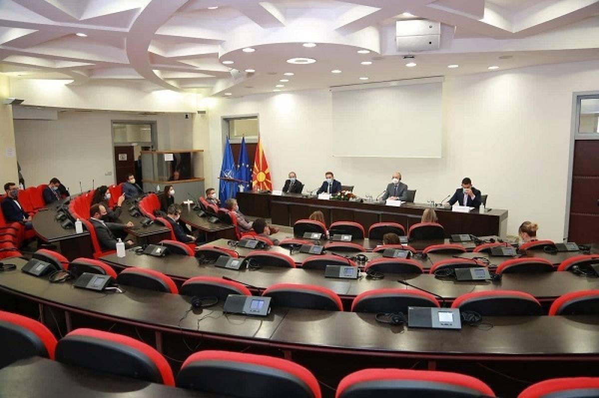 Στο Βερολίνο οι ΥΠΕΞ Βουλγαρίας και Βόρειας Μακεδονίας