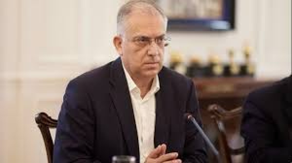 Θεοδωρικάκος: Δευτέρα 7/4 το «Καλάθι του Πάσχα»-Χωρίς «καλάθι νονού» φέτος