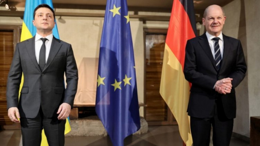 Ζελένσκι: «Aποδέχτηκε» πρόσκληση του Σολτς να συμμετάσχει στην επόμενη G7