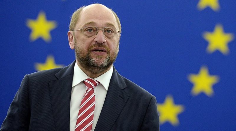 Σουλτς: Αναγκαία η συνεργασία όλων στο προσφυγικό