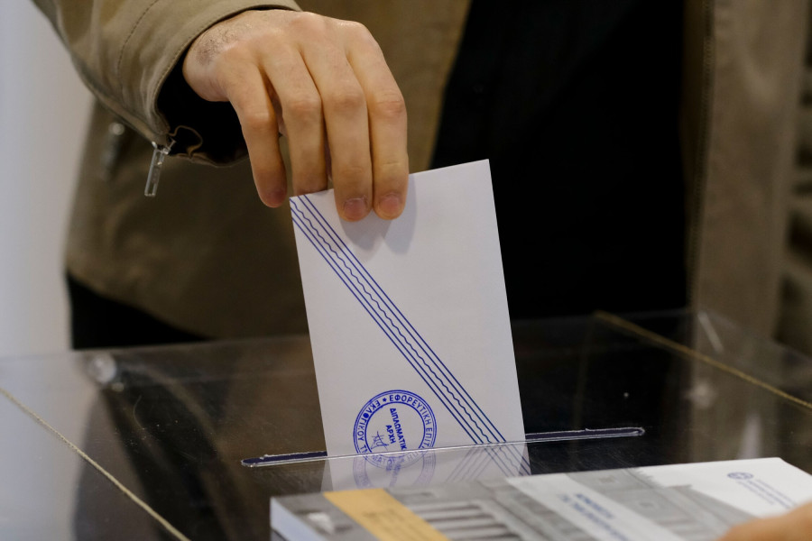 Δημοσκόπηση GPO: Αυξημένα ποσοστά ΝΔ-Πλεύση και Νίκη ξεπερνούν τον Βελόπουλο