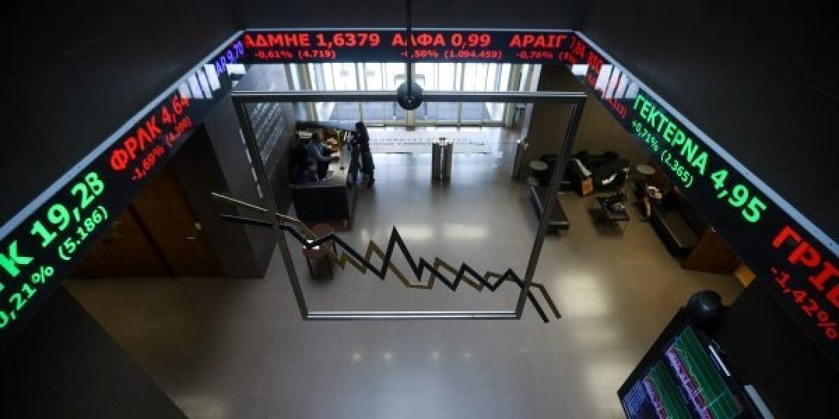 Τραπεζικές ρευστοποιήσεις προκαλούν πτώση στο Χρηματιστήριο