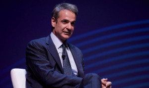 Μητσοτάκης: Σε ευάλωτους και συνταξιούχους τα €300εκατ. από τα διυλιστήρια