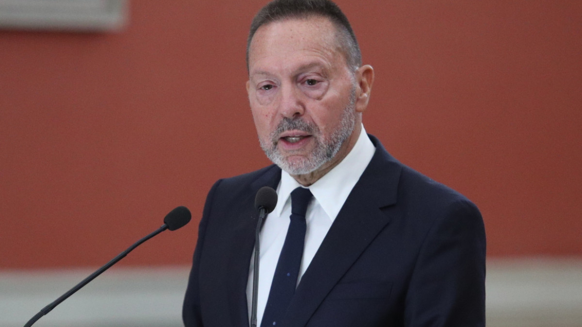 Συμβουλές Στουρνάρα για τη φοροδιαφυγή: Ζητείται ενίσχυση των φορολογικών κινήτρων
